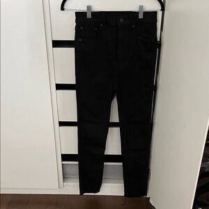 Aritzia Black Skinny Jeans